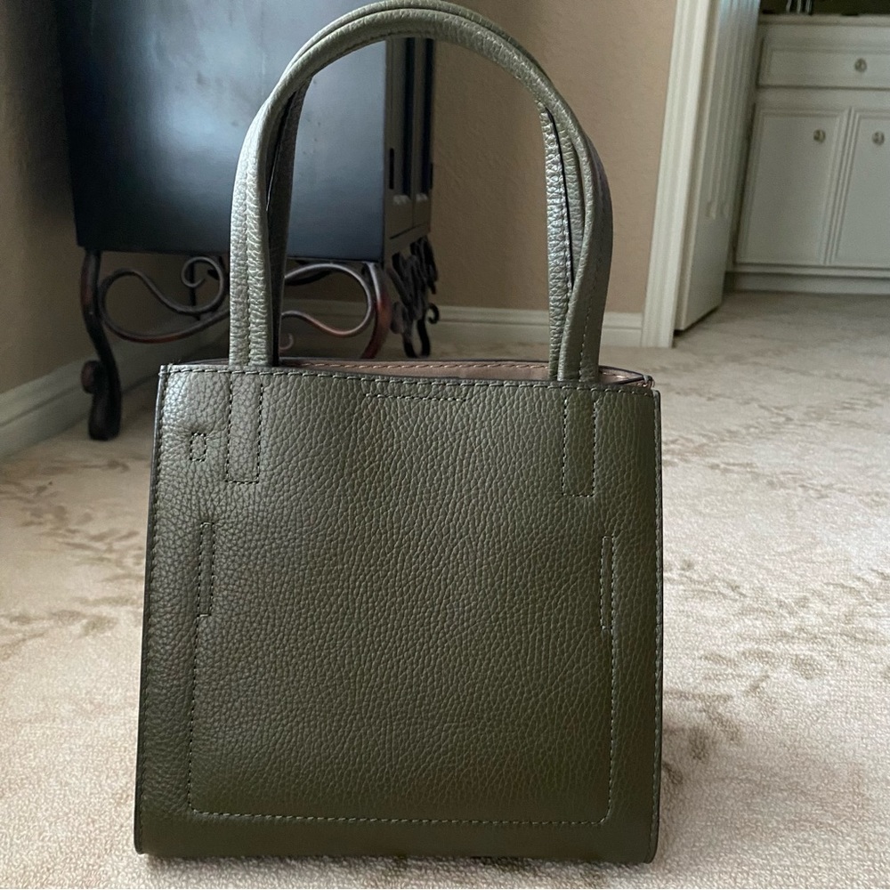 Green Banana Republic Bag with detachable Crossbody Strap